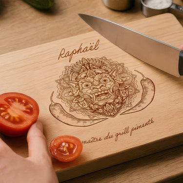 Ajándék masszív vágódeszka gravírozással, Minta Chilli grillmester