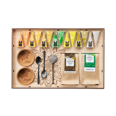 A HOORAY Premium tea szett fa dobozban, egyedi mintával