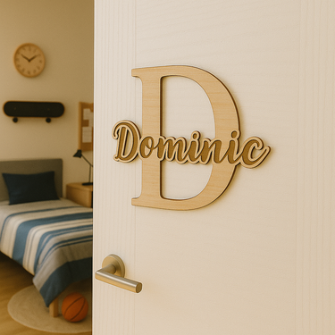 Ajtófelirat névvel és ggravírozott névvel